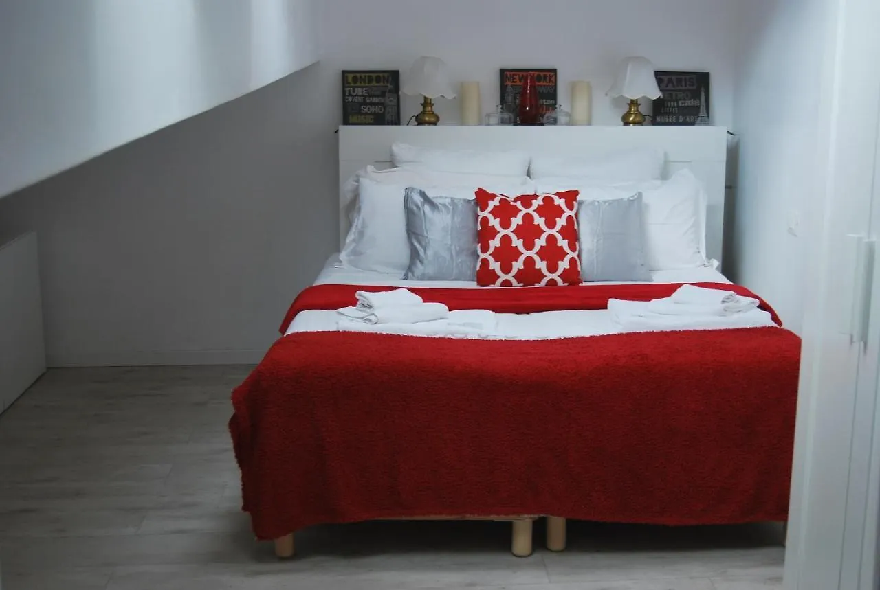 3-Tourist House Bologna-Mansarda - Self Check-In Apartman