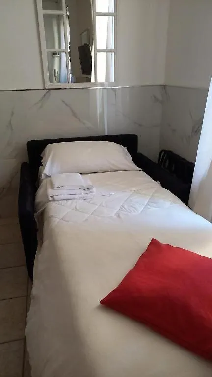 3-Tourist House Bologna-Mansarda - Self Check-In Apartman  Bologna