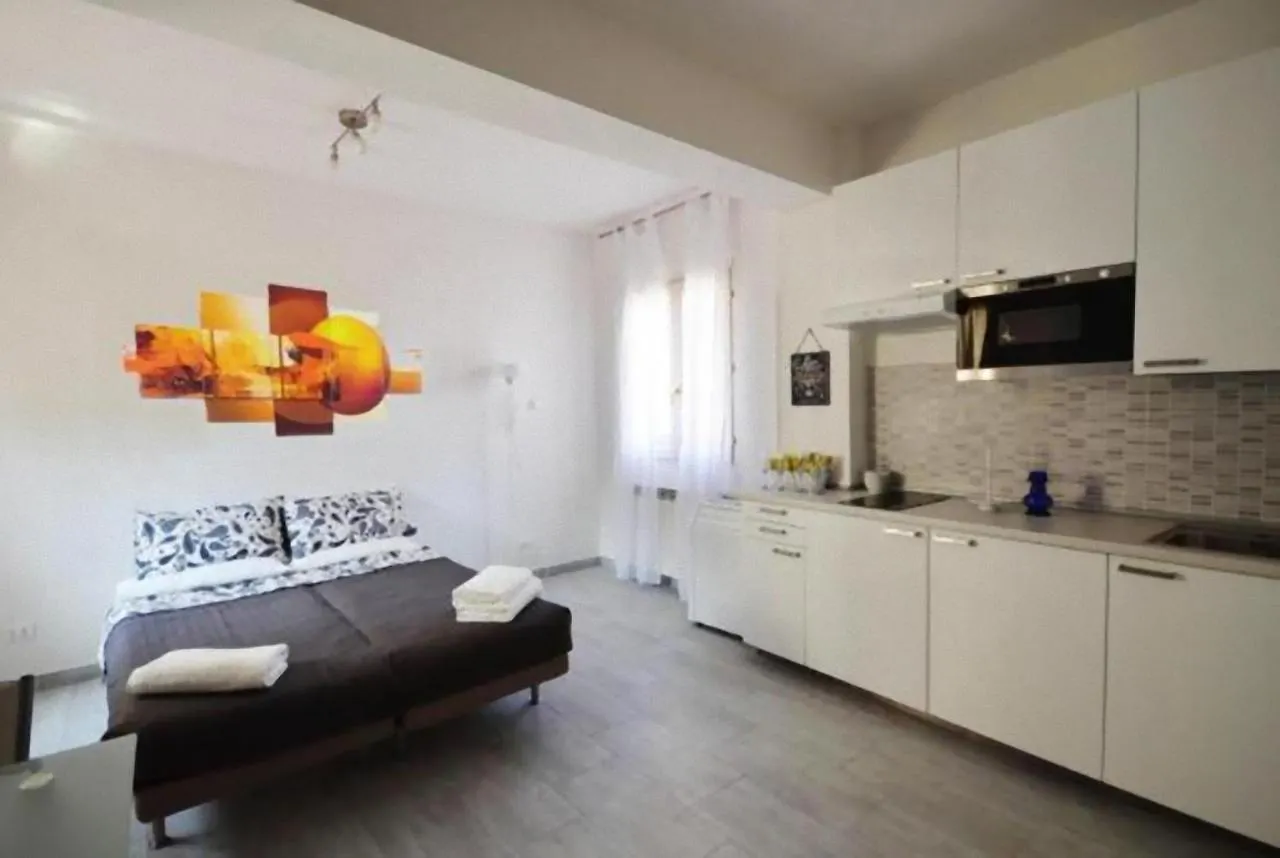 3-Tourist House Bologna-Mansarda - Self Check-In Apartman