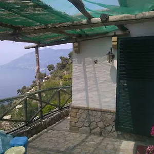https://amalfi-view-cottage.hotels-amalfi.com