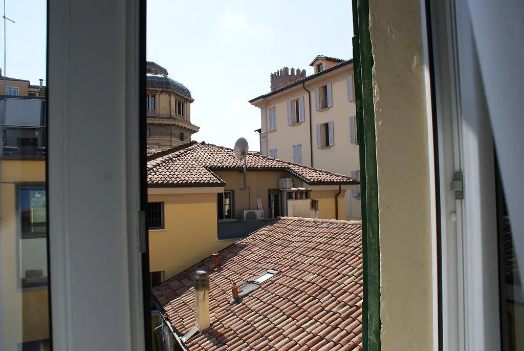 3-Tourist House Bologna-Mansarda - Self Check-In Apartment Bologna